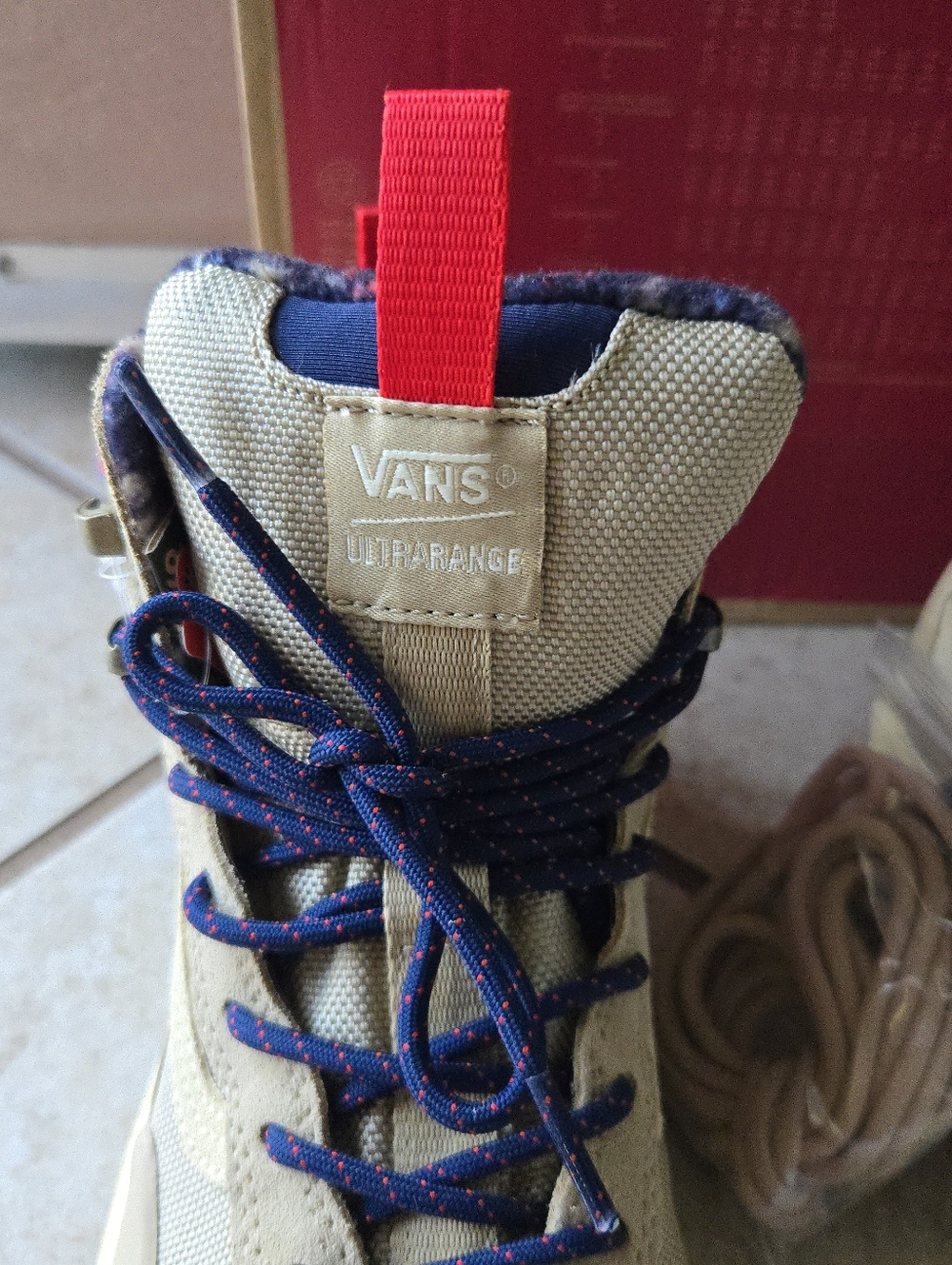 Vans Ultrarange Exo Women Size 8.5 Taos Taupe Brown High Top 042026 - Picture 3 of 9